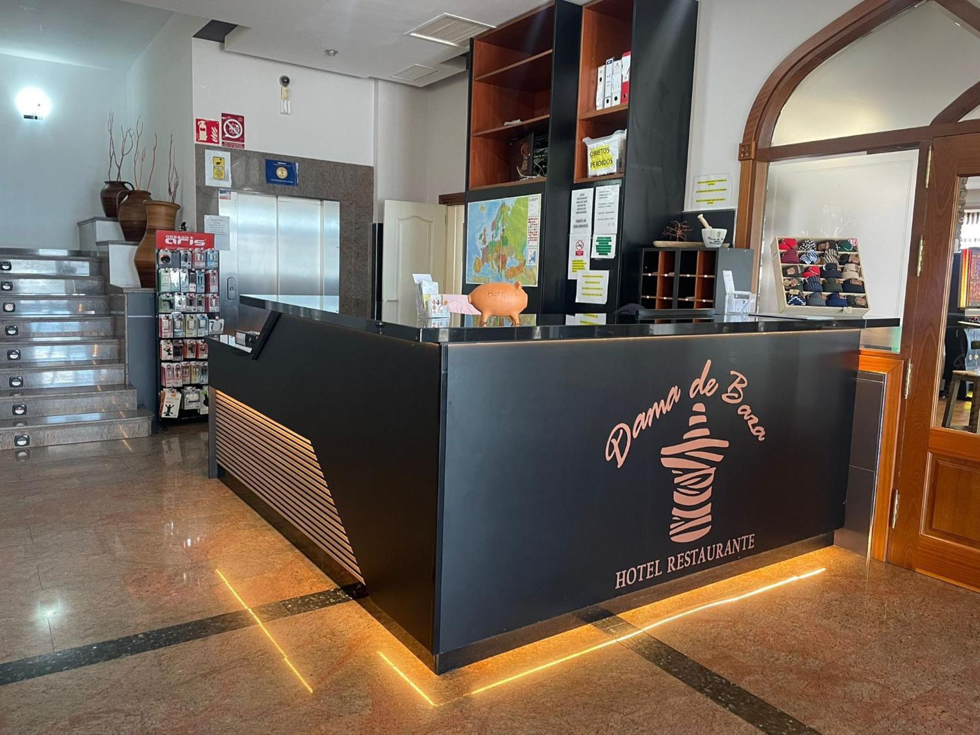 Hotel Restaurante Dama De Baza Zewnętrze zdjęcie
